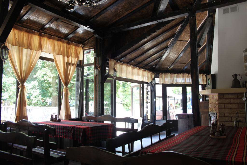 Guest House Chinarite Szandanszki Kültér fotó