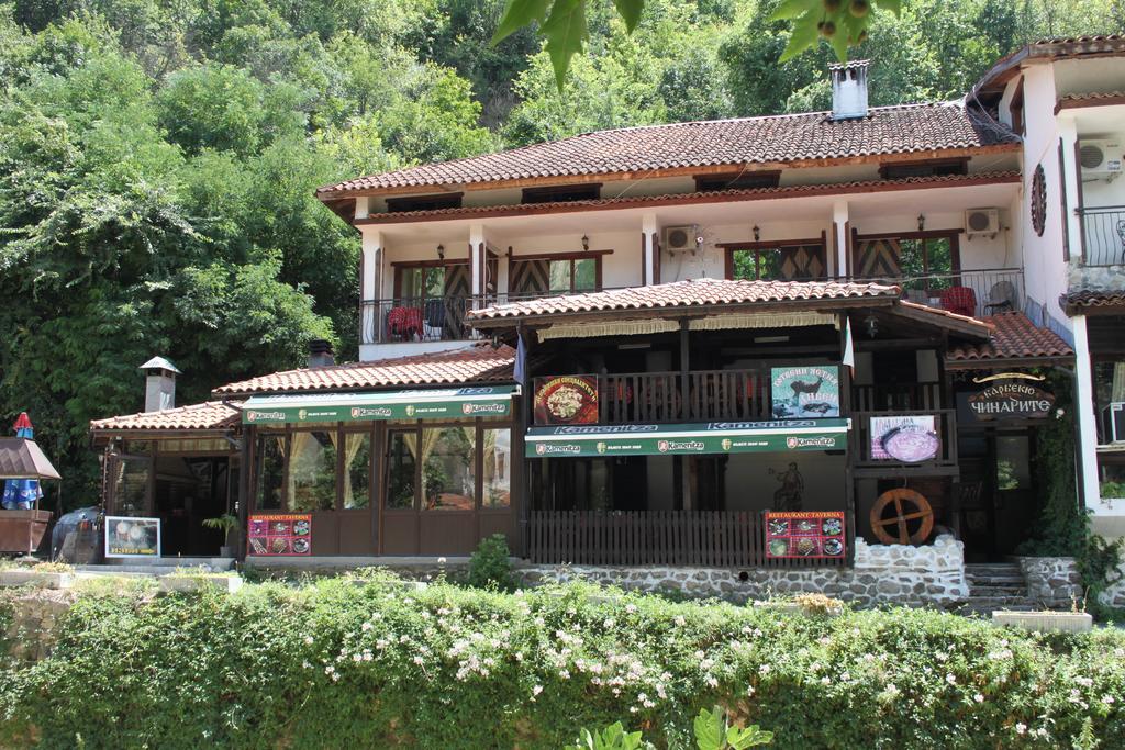 Guest House Chinarite Szandanszki Kültér fotó